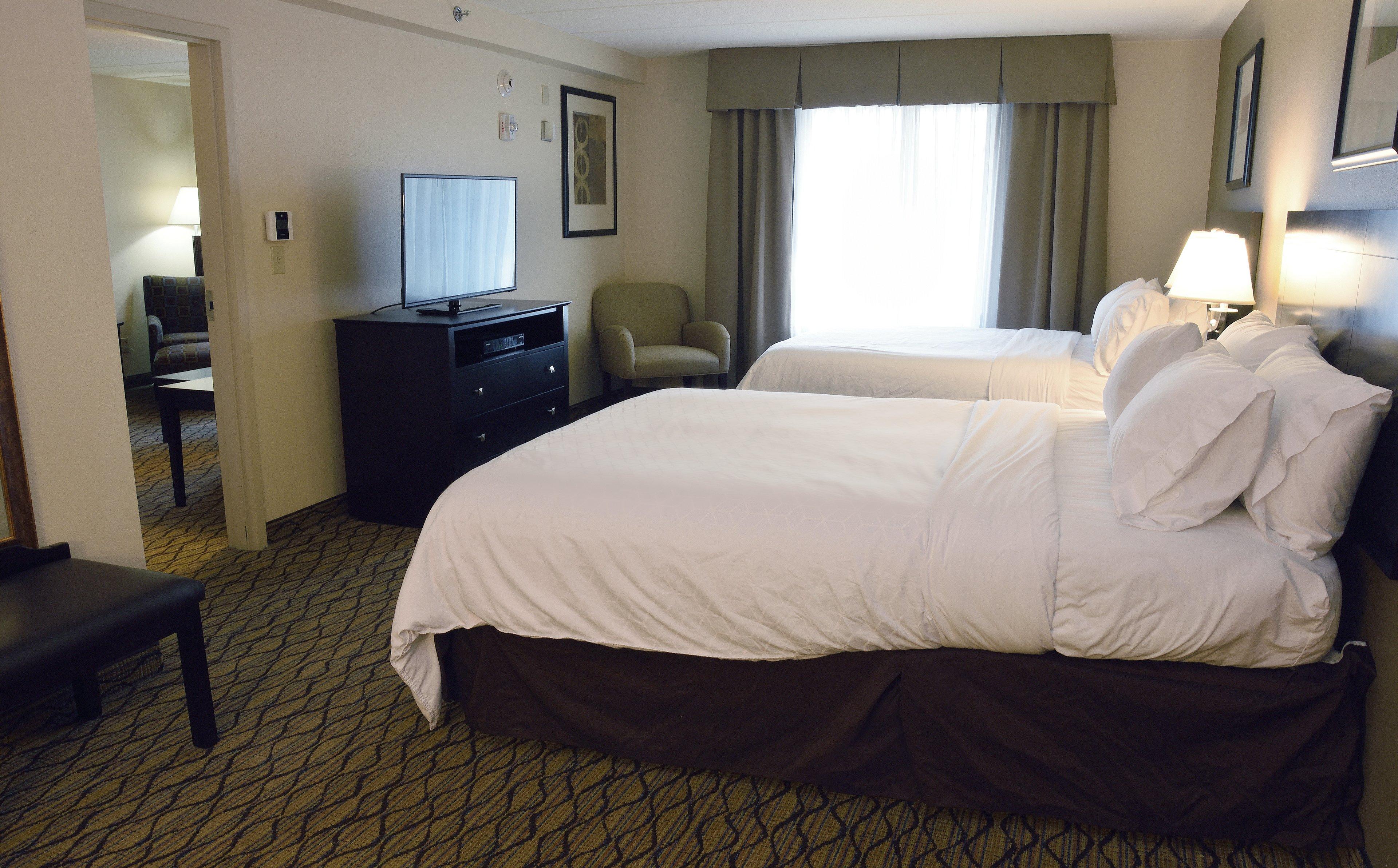 Holiday Inn Express Milford By Ihg Exterior foto